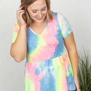 NWT Michelle Mae Ruffle Top Baby Doll Tie Dye V-Neck Sz L